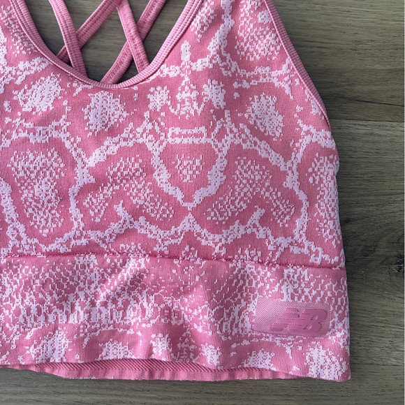 New Balance Sports Bra Womens Size XXL Wireless Racerback Full Coverage- NWT - Picture 4 of 7